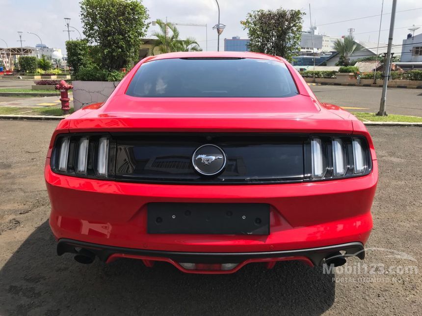 Mustang kuning mobil123 s550 dki ecoboost